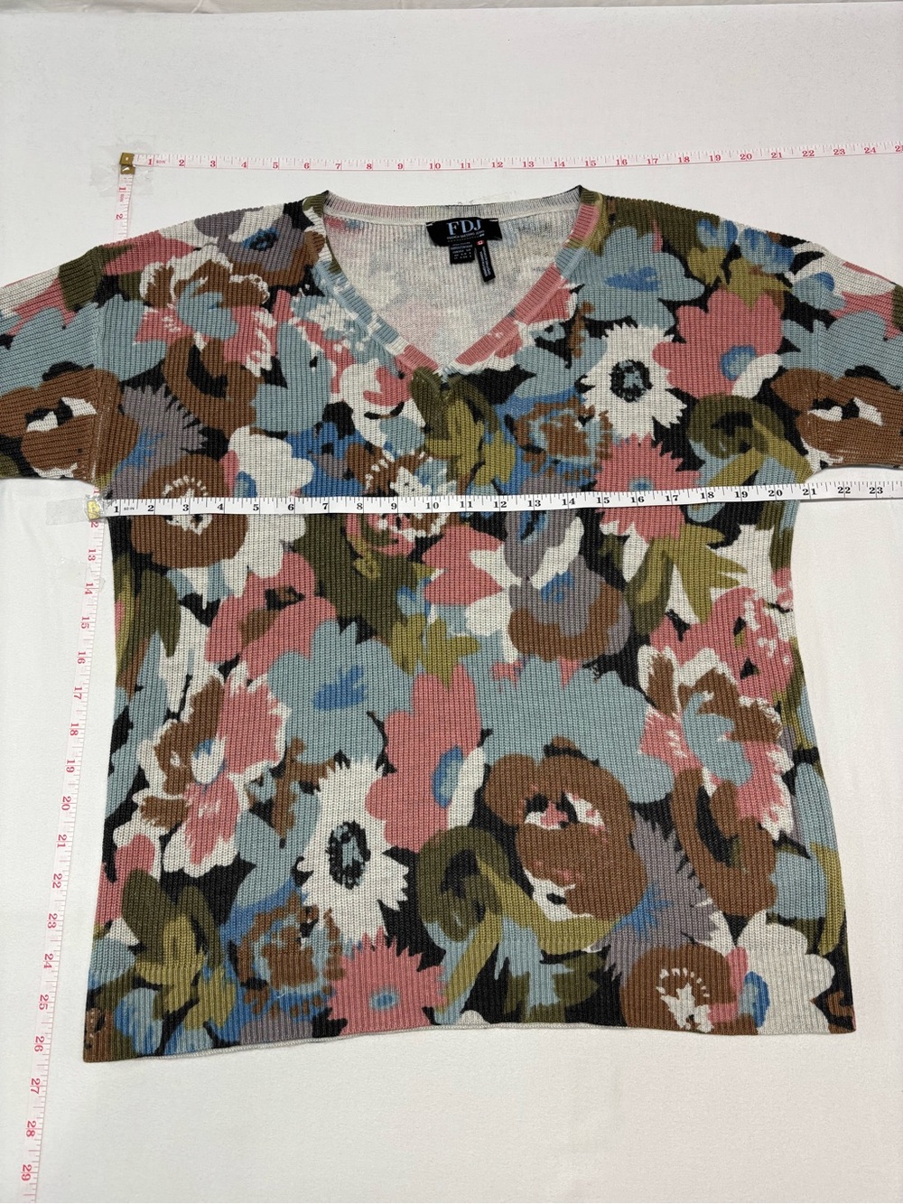 FDJ French Dressing Fall Florist Ribbed V-Neck Sweater Size S floral cozy 386 - Picture 6 of 6